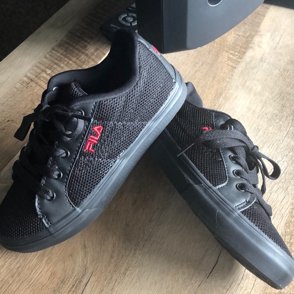 fila shoes size 1